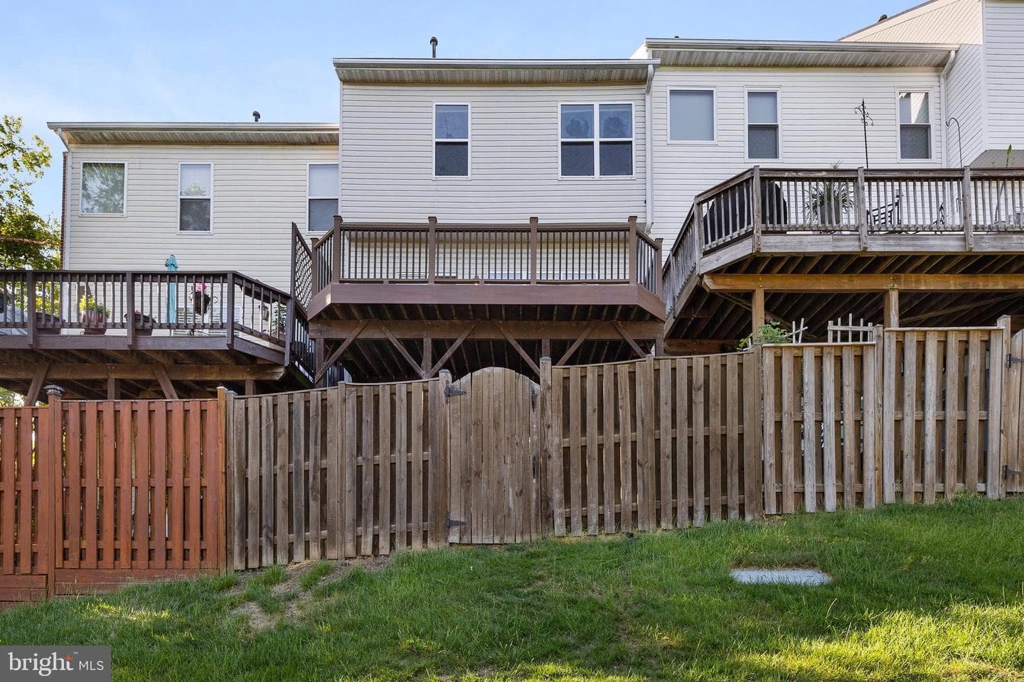 5543 Jowett Court photo 48
