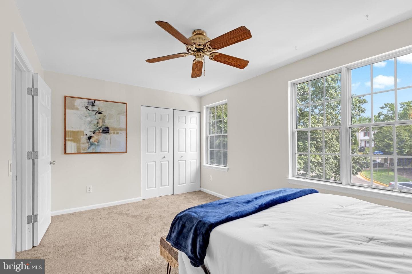 14906 Lady Madonna Court photo 24