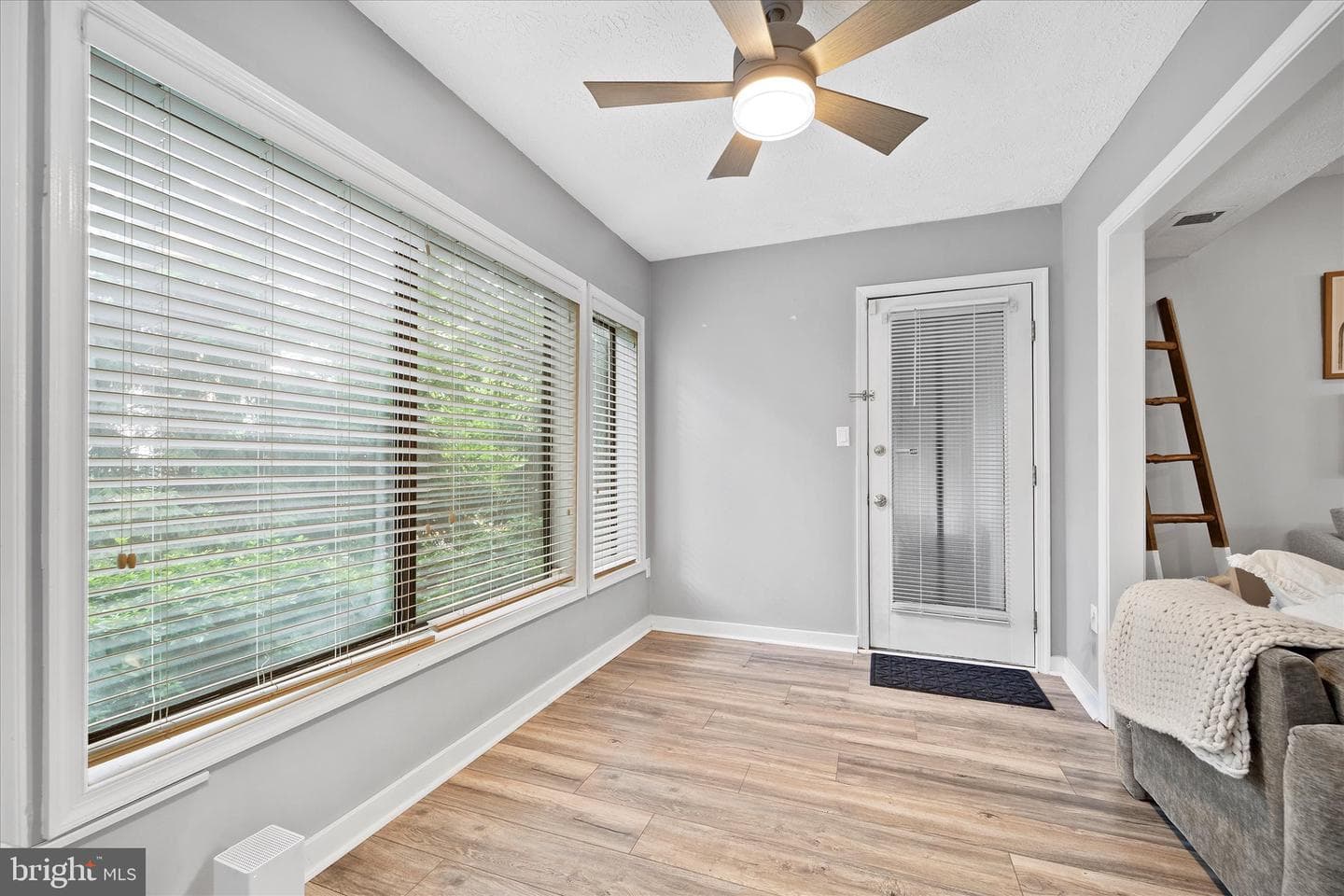 2221 Hunters Run Drive photo 15