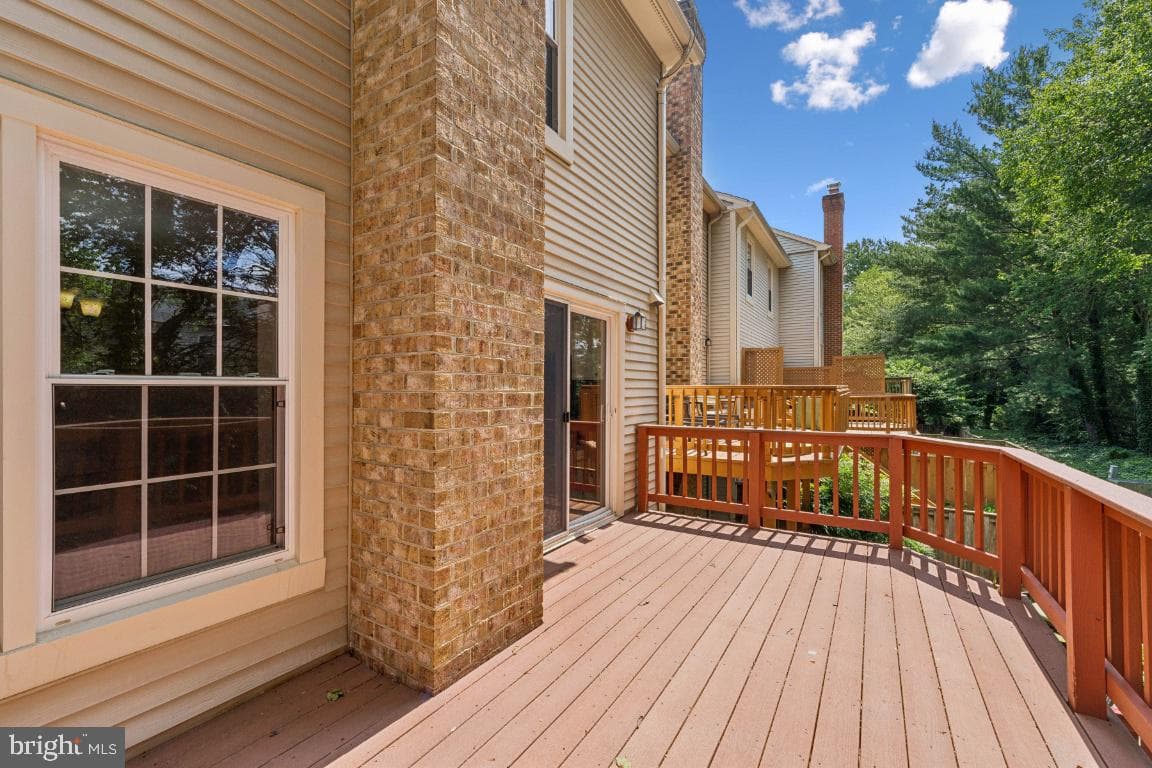 4231 Sleepy Lake Drive photo 12