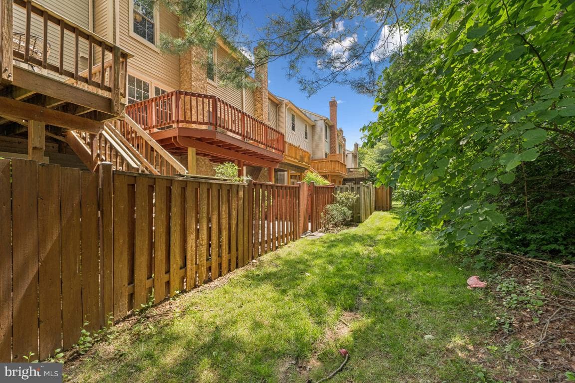 4231 Sleepy Lake Drive photo 40