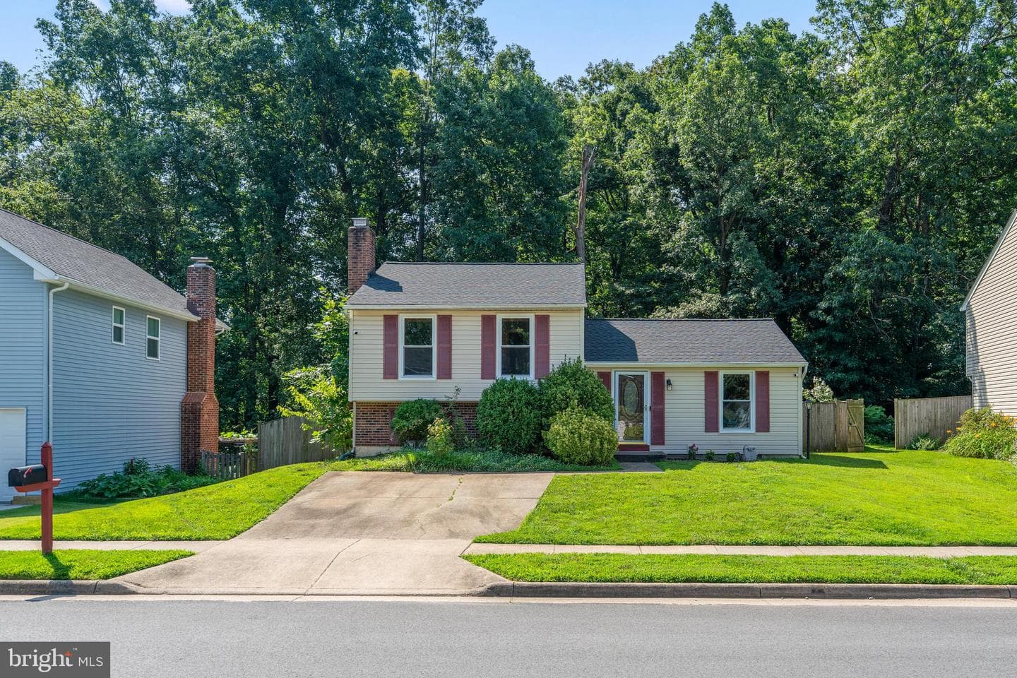 7627 Fallswood Way photo 32