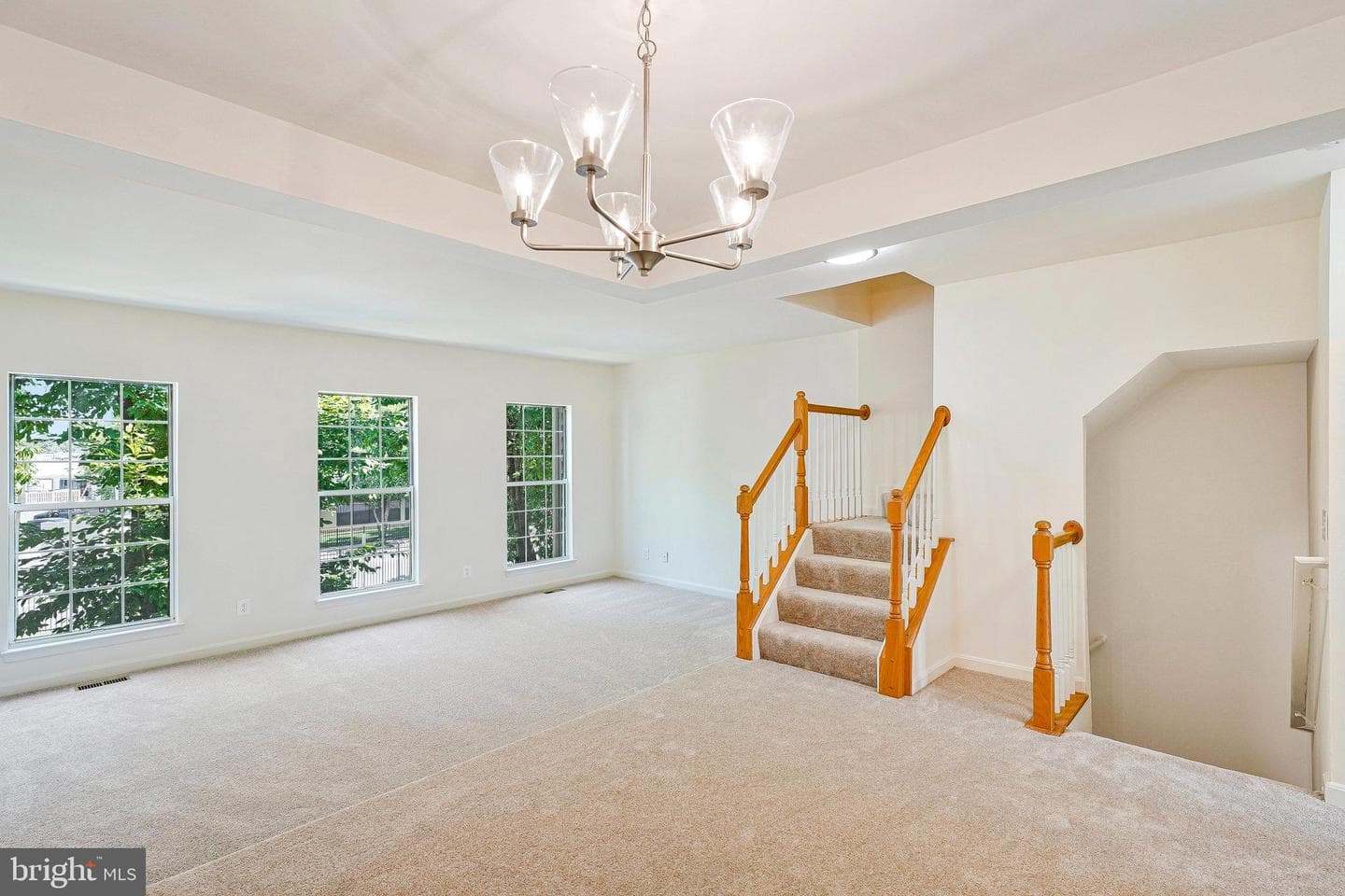 1019 Lexus Way photo 2