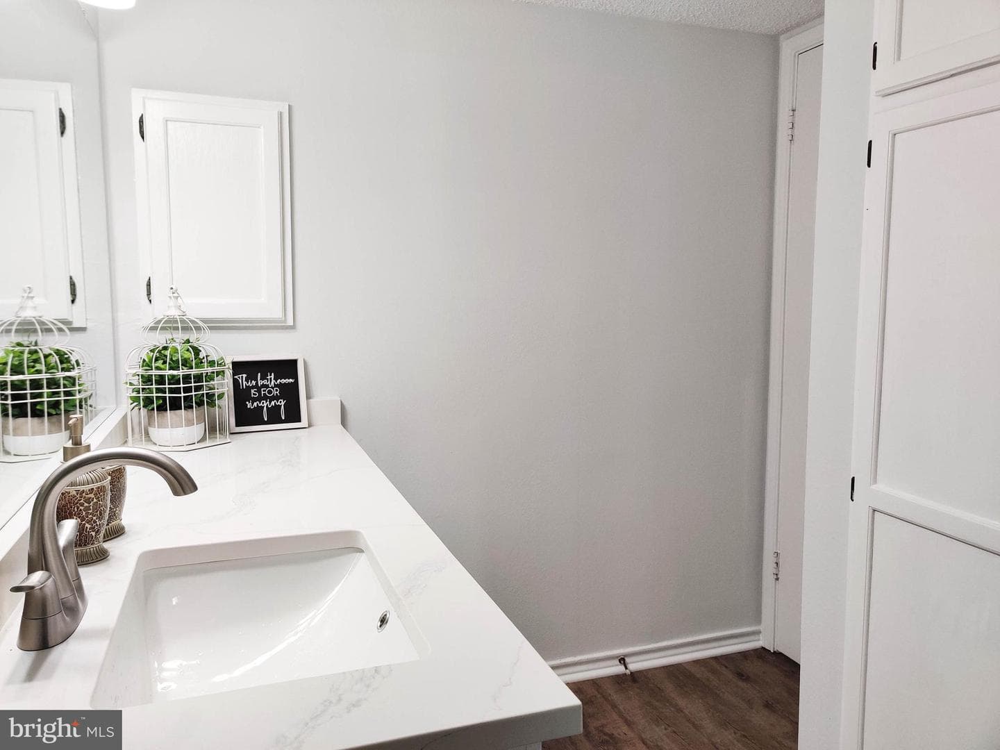 1504 Lincoln Way #305 photo 15