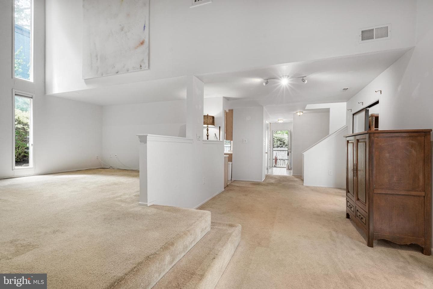 2347 Glade Bank Way photo 3