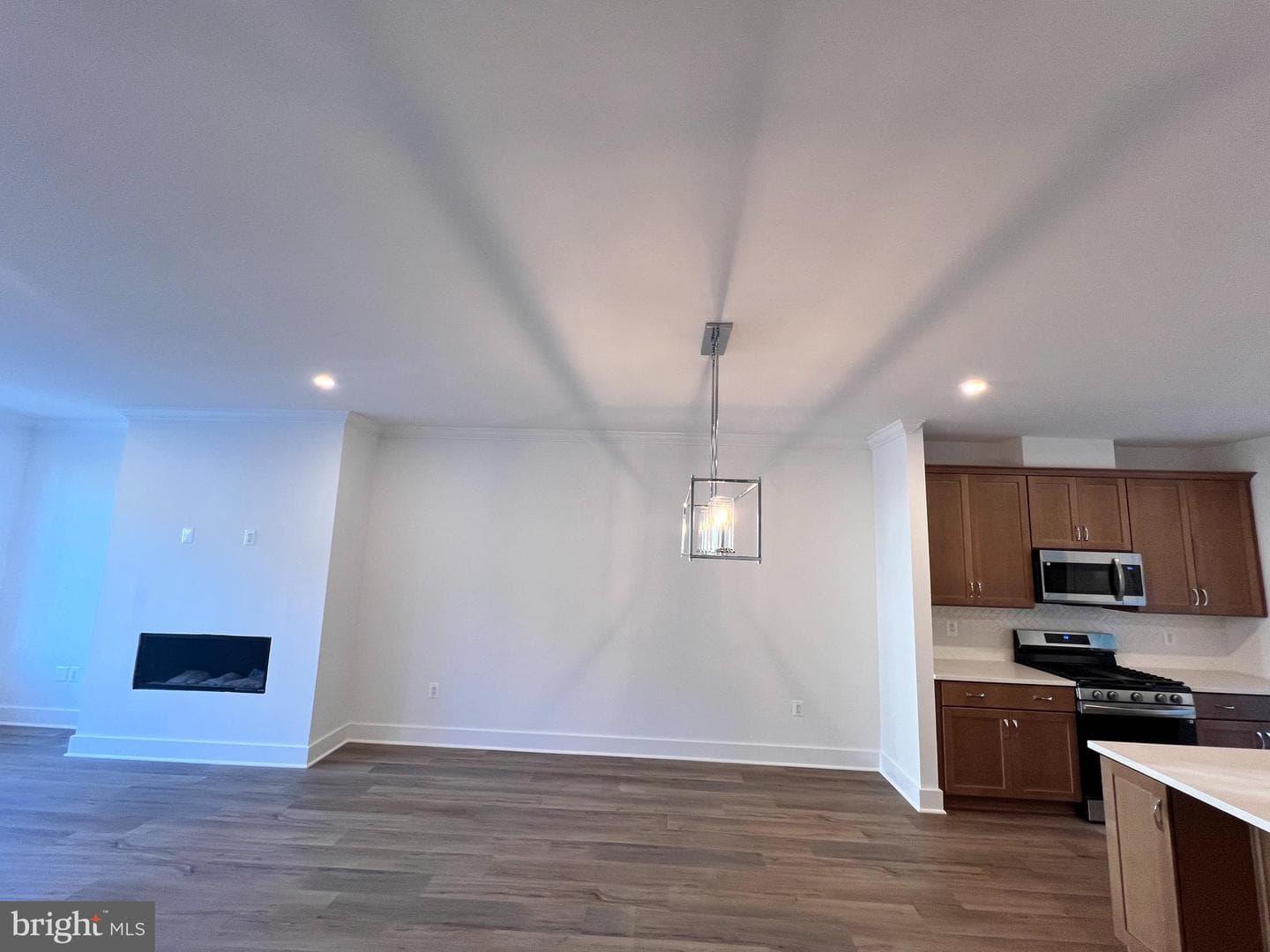 9426 Dandelion Drive photo 13