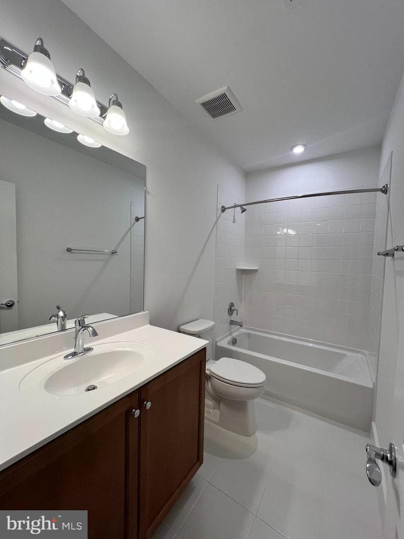 9426 Dandelion Drive photo 16