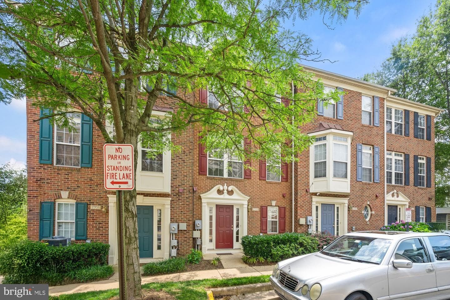 2706 Manhattan Place photo 41