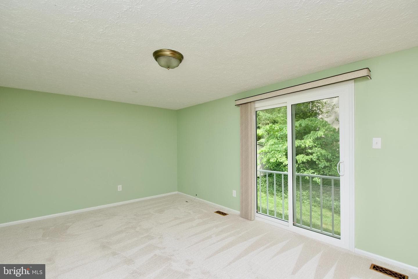 7818 Roundabout Way photo 9
