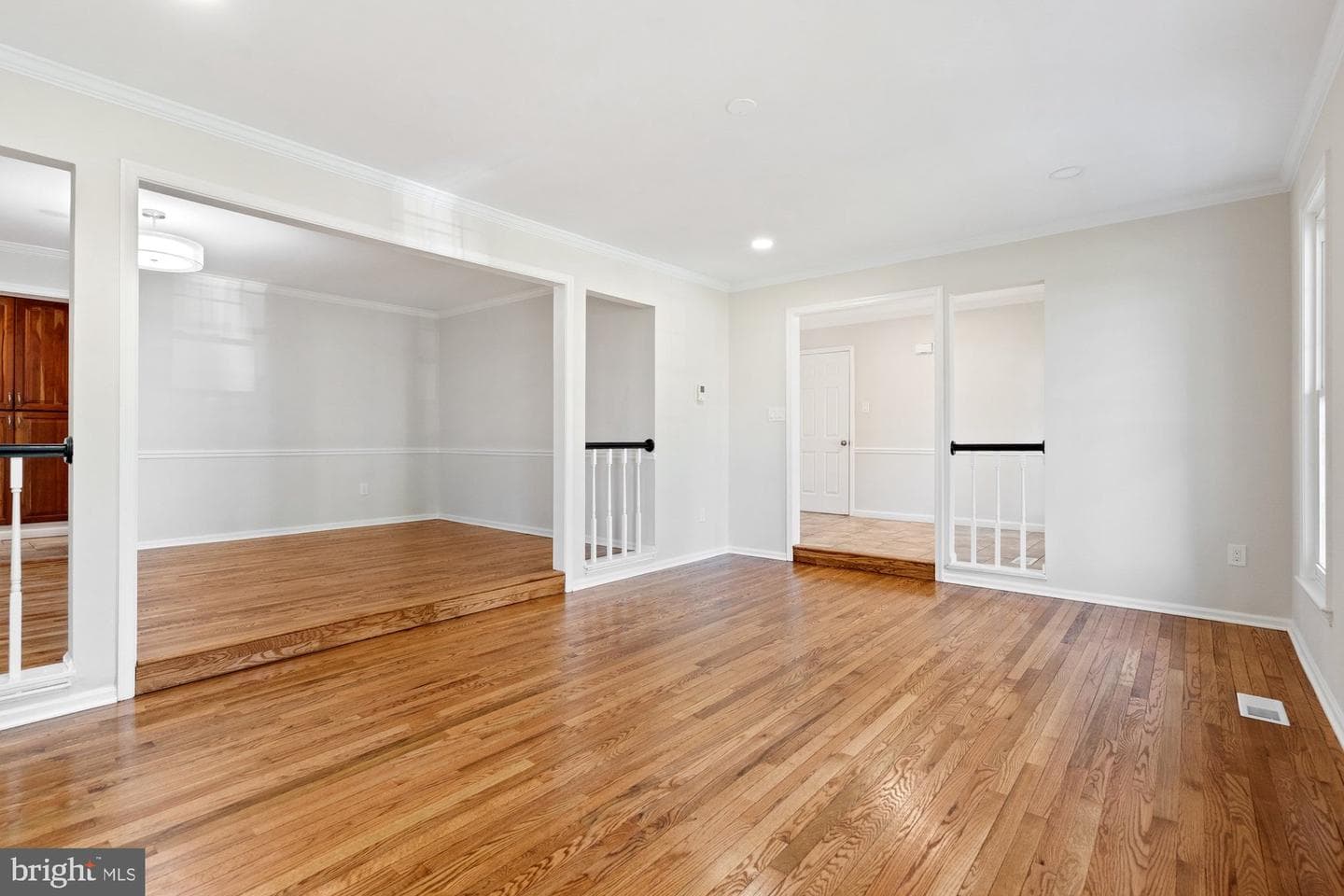 6015 Forest Run Drive photo 27