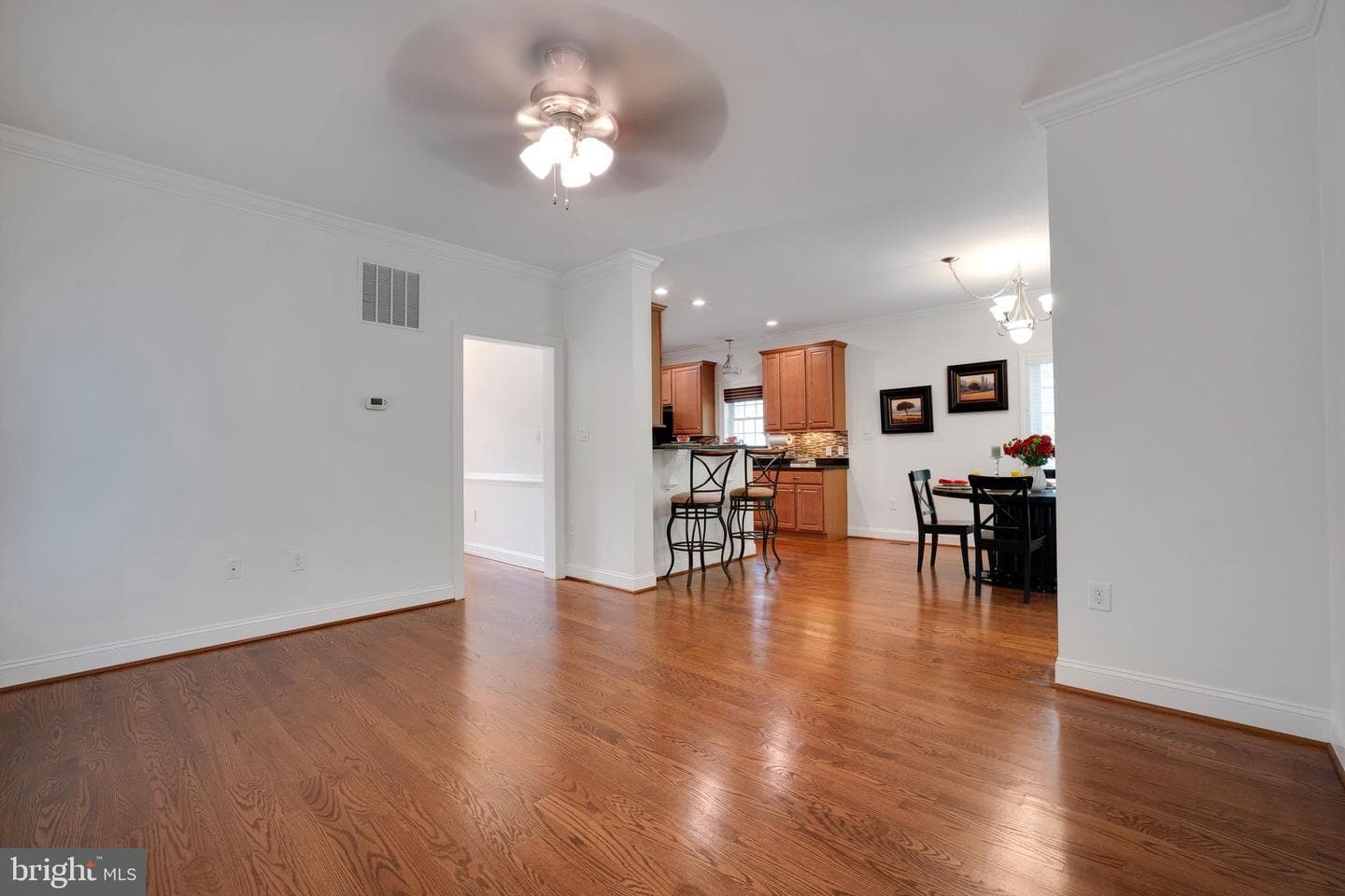 2862 Rosemary Lane photo 7