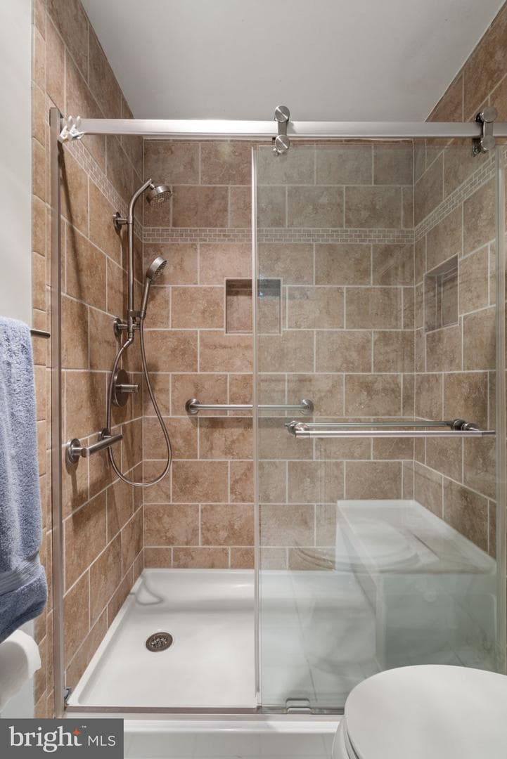 6026 Shaffer Drive photo 24