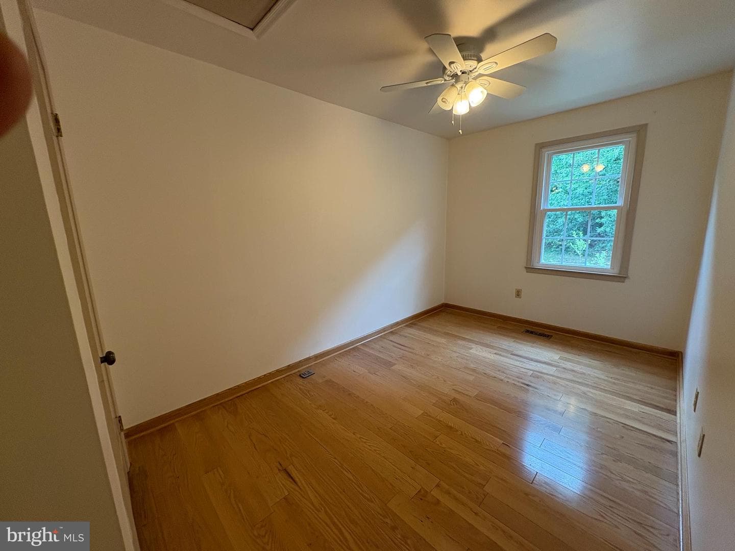 5930 Langton Drive photo 8