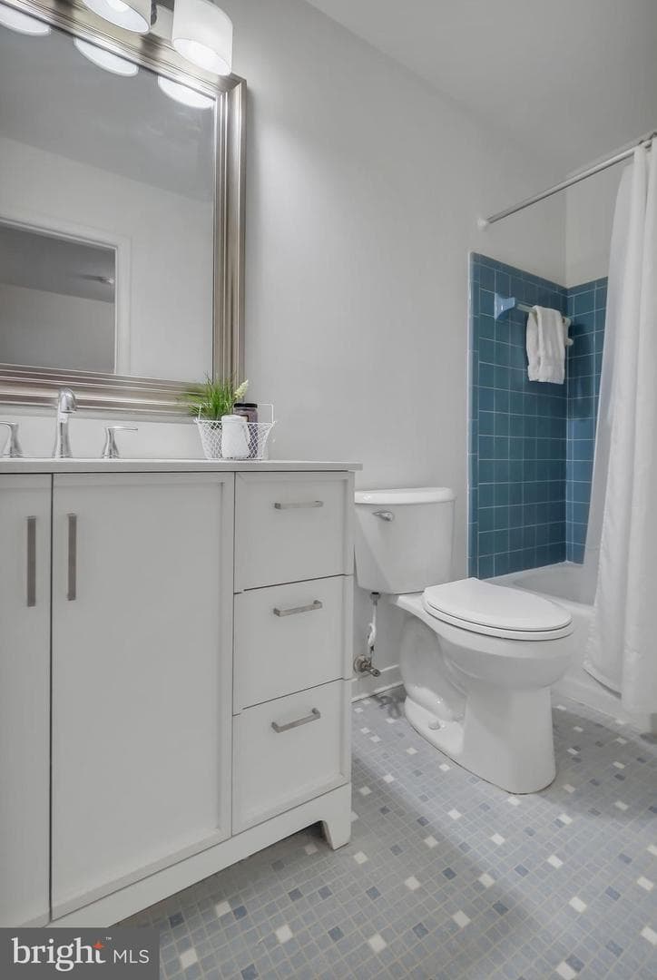 7900 San Leandro Place #117d photo 22