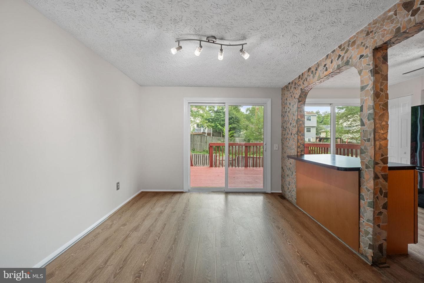 9922 Oakdale Woods Court photo 11