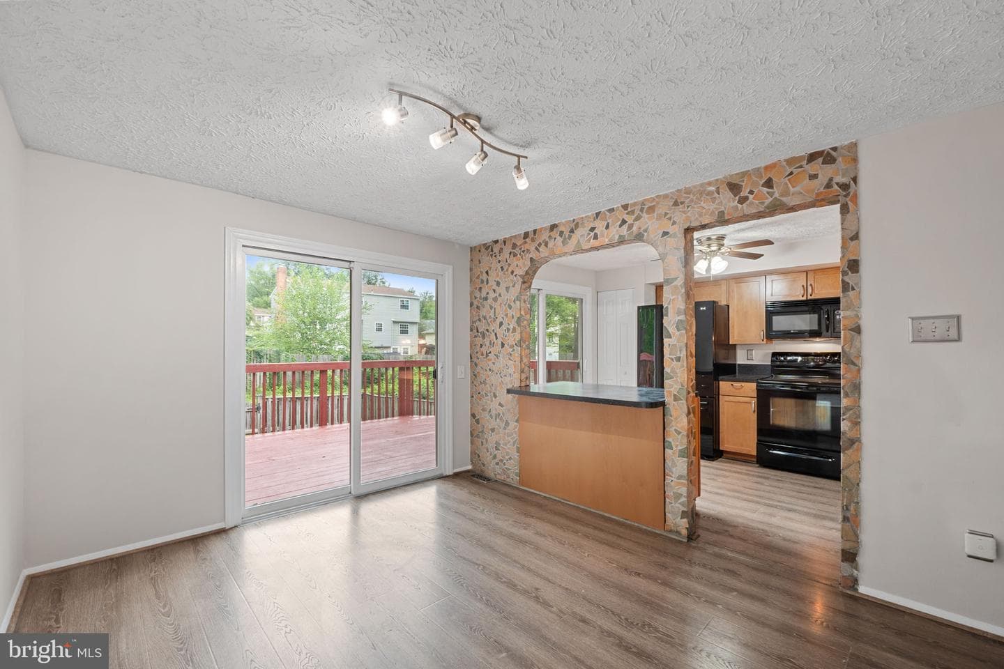 9922 Oakdale Woods Court photo 14
