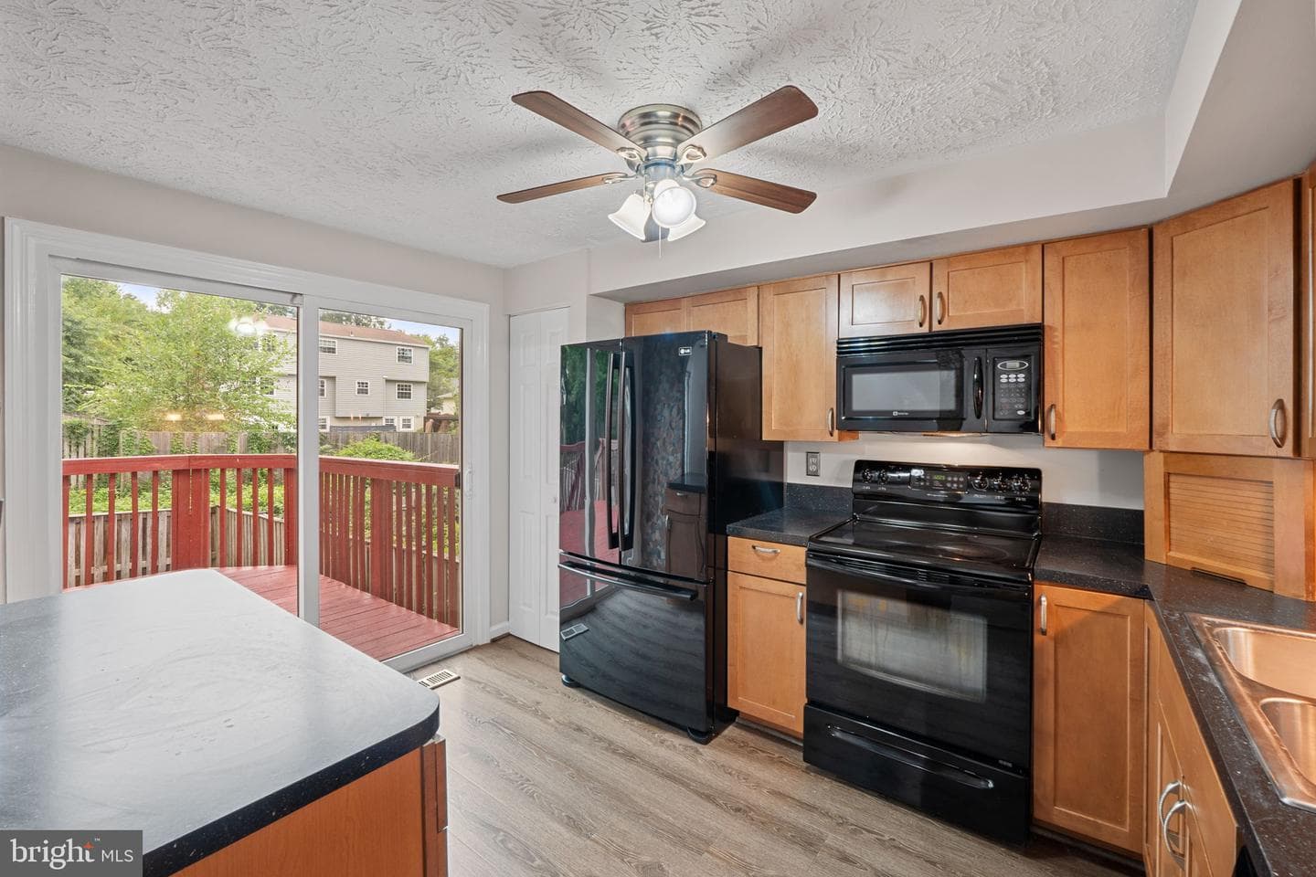 9922 Oakdale Woods Court photo 16