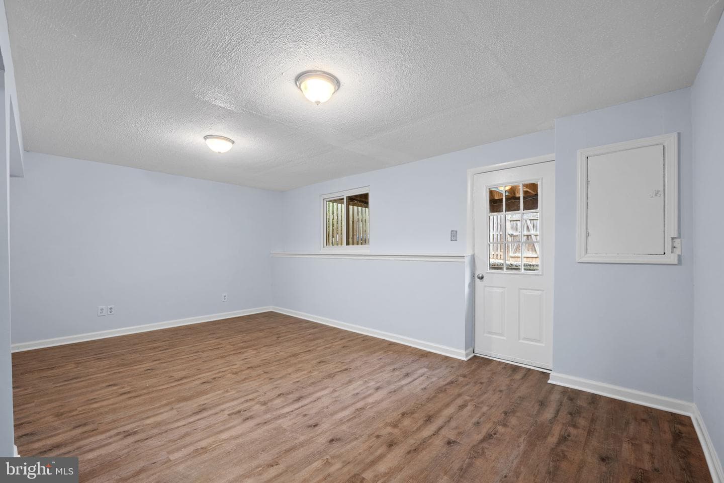 9922 Oakdale Woods Court photo 38