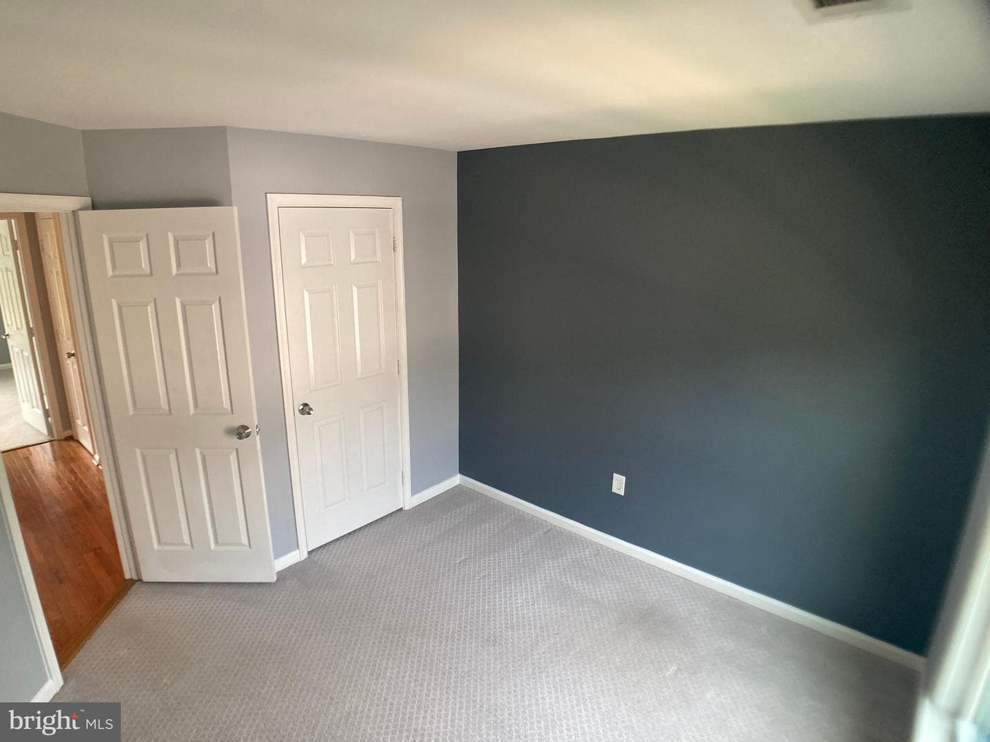 8726 Wadebrook Terrace photo 35