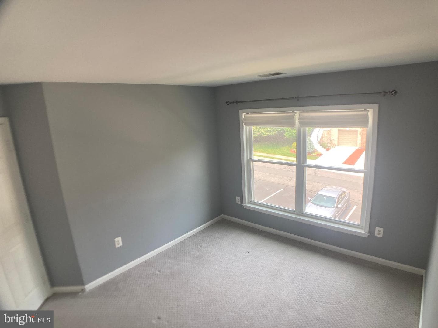 8726 Wadebrook Terrace photo 38