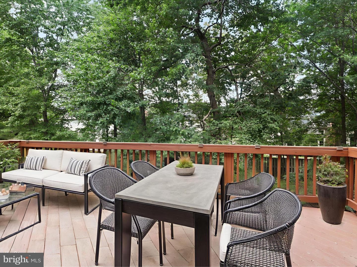 2132 Capstone Circle photo 23