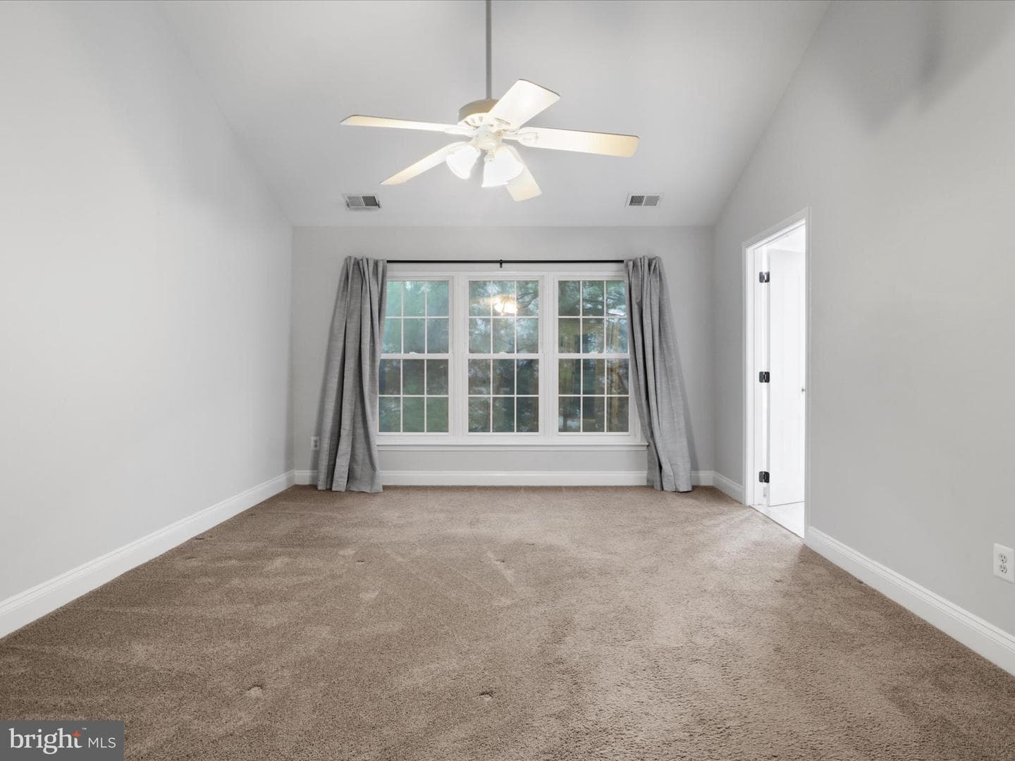 2132 Capstone Circle photo 29