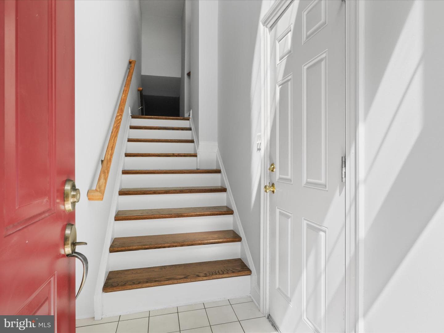 2132 Capstone Circle photo 7