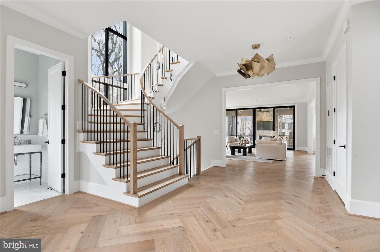 7008 Arbor Lane, Mclean