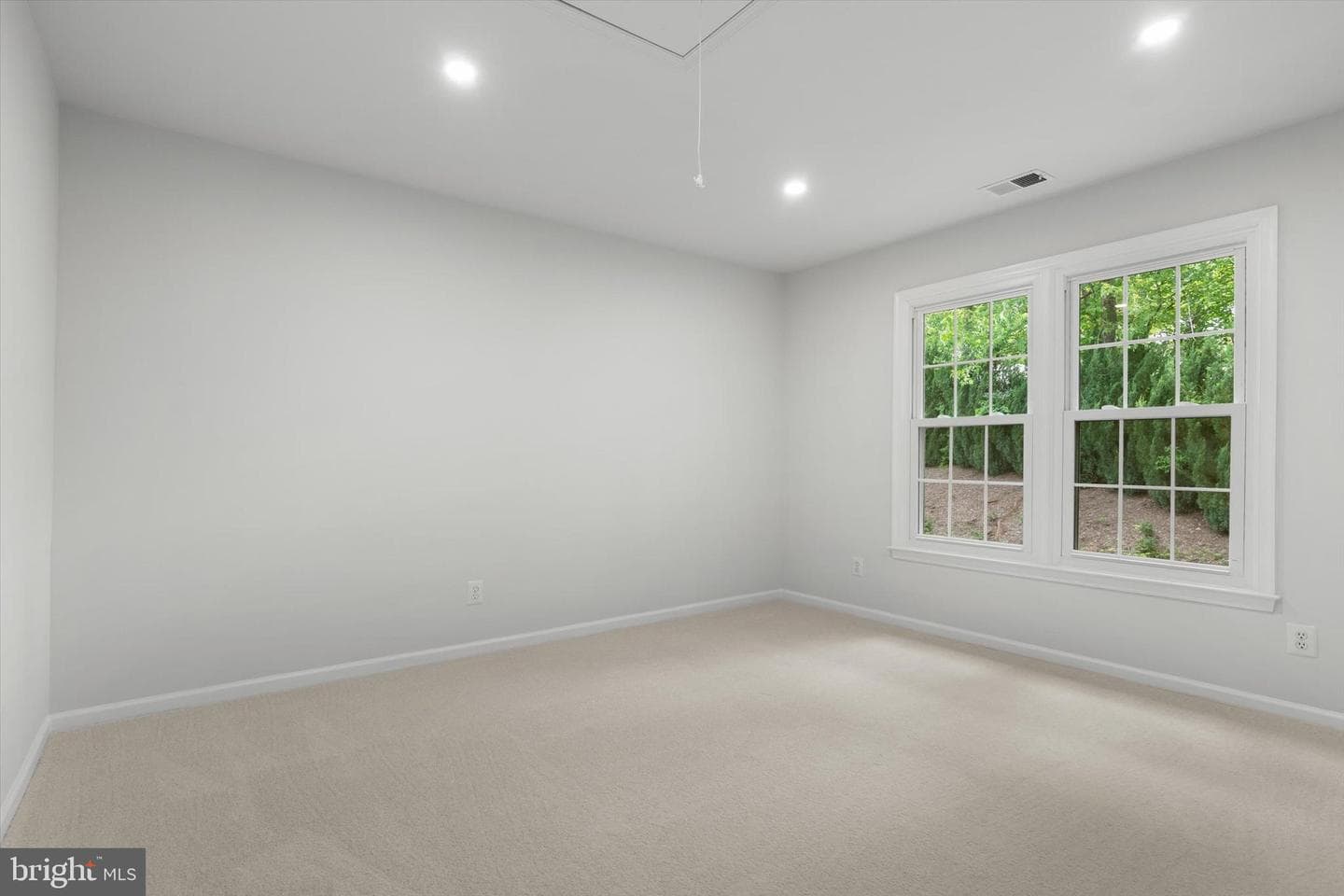 9702 Cymbal Drive photo 28