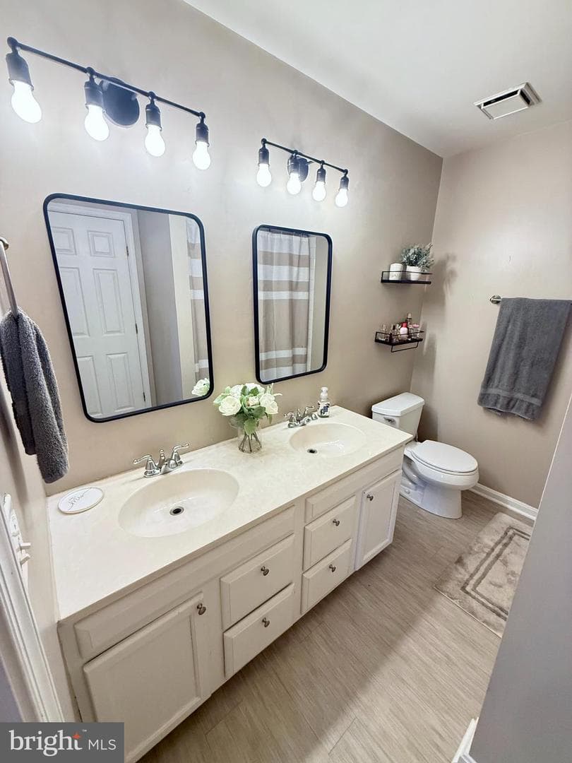 9230 Cardinal Forest Lane #301 photo 24
