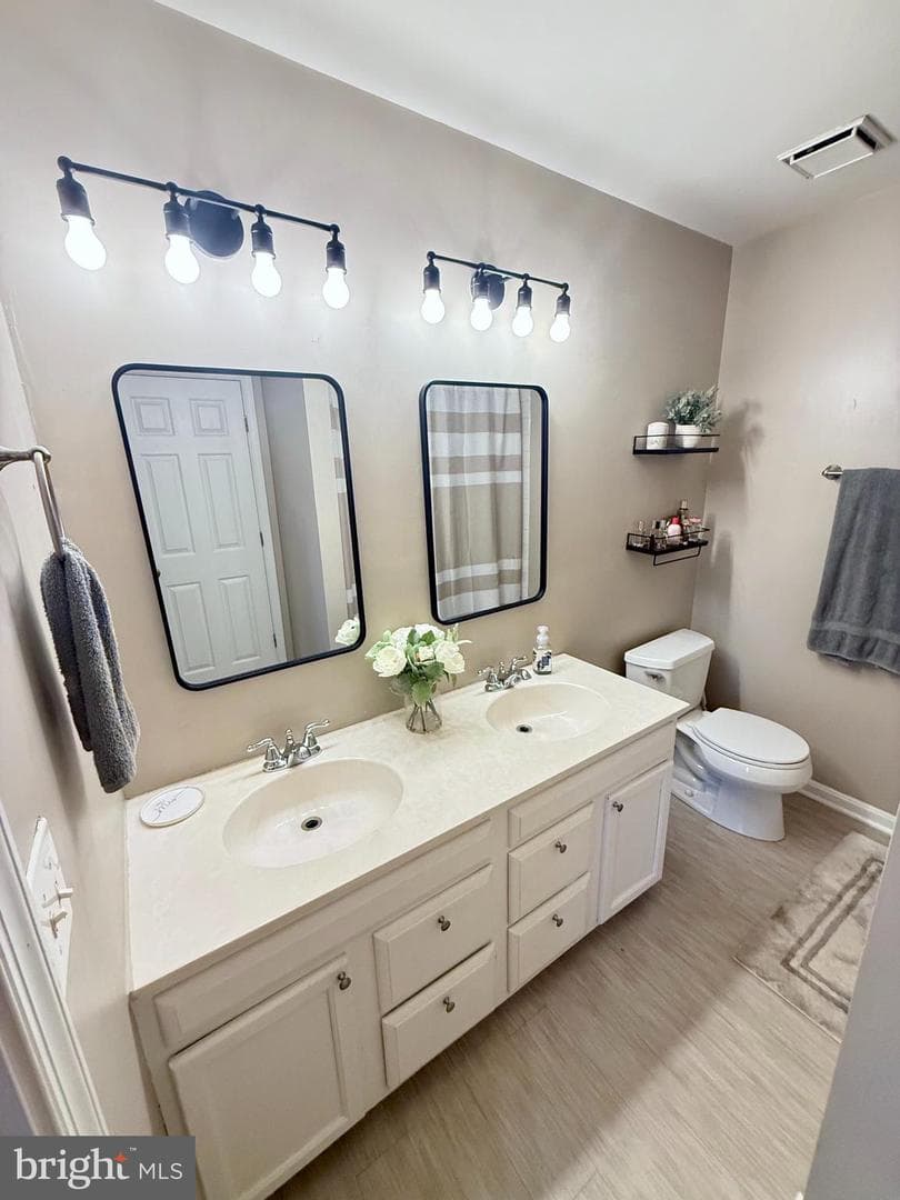 9230 Cardinal Forest Lane #301 photo 25