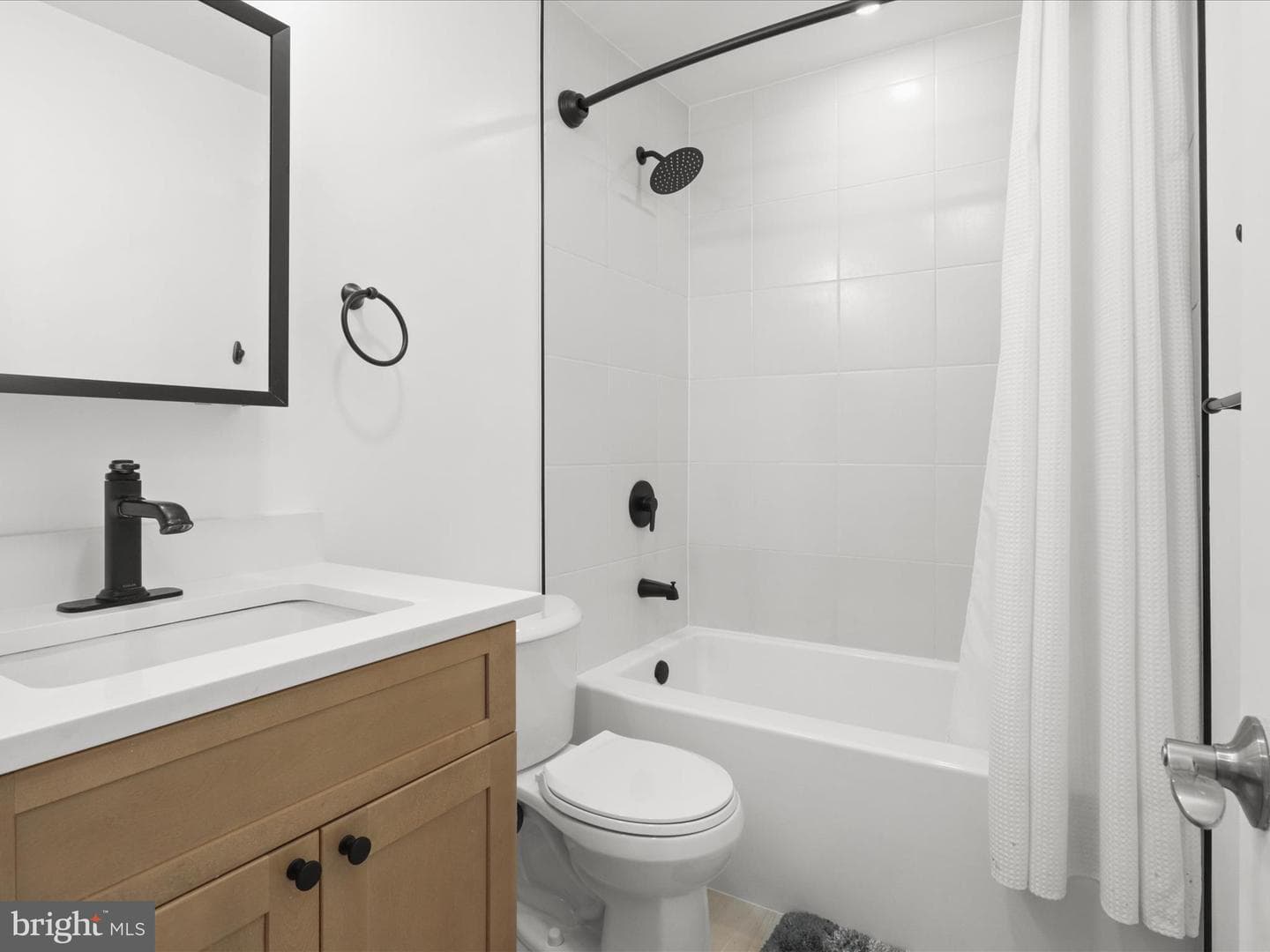 8379 Uxbridge Court photo 20
