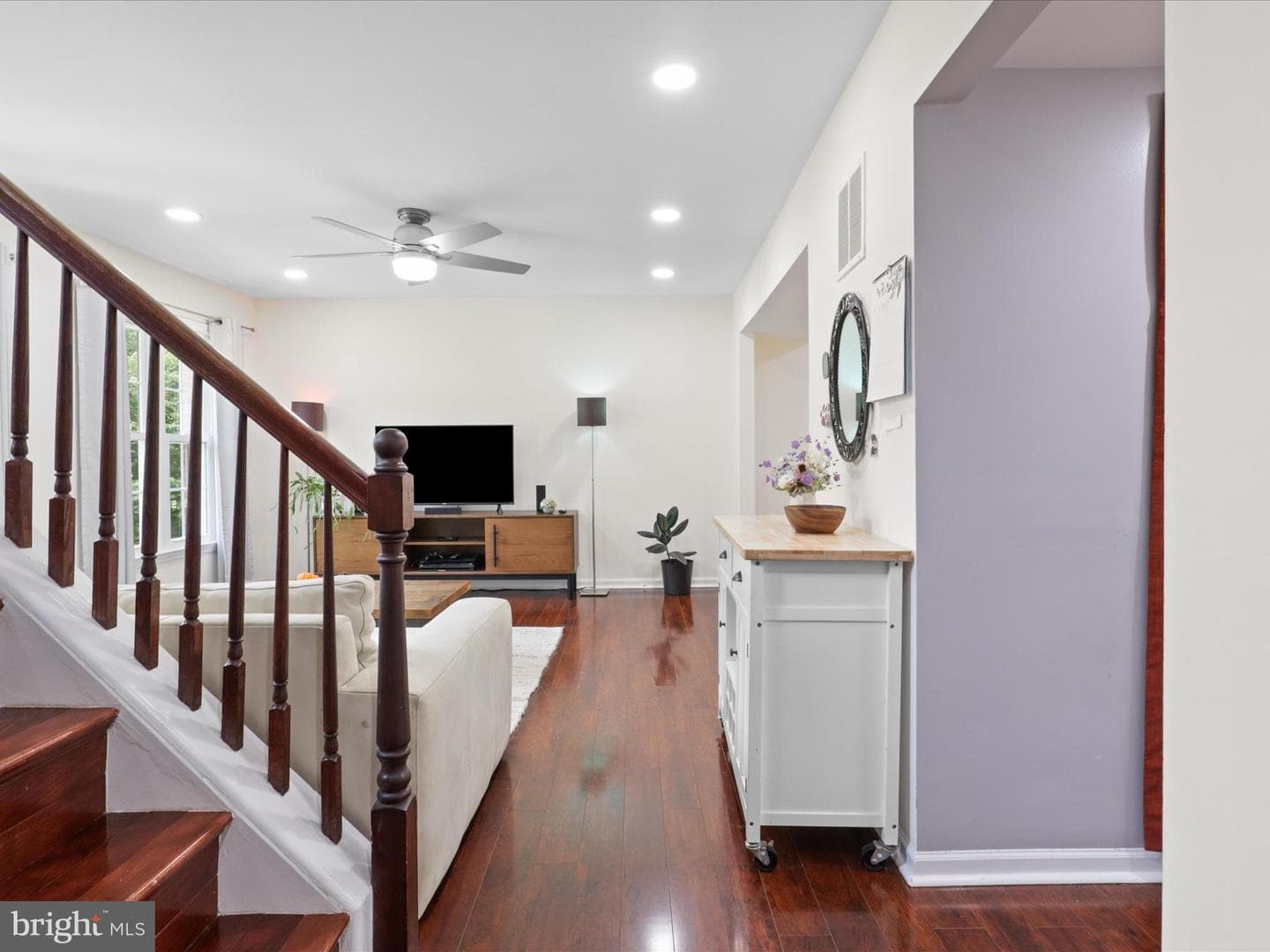 8379 Uxbridge Court photo 3