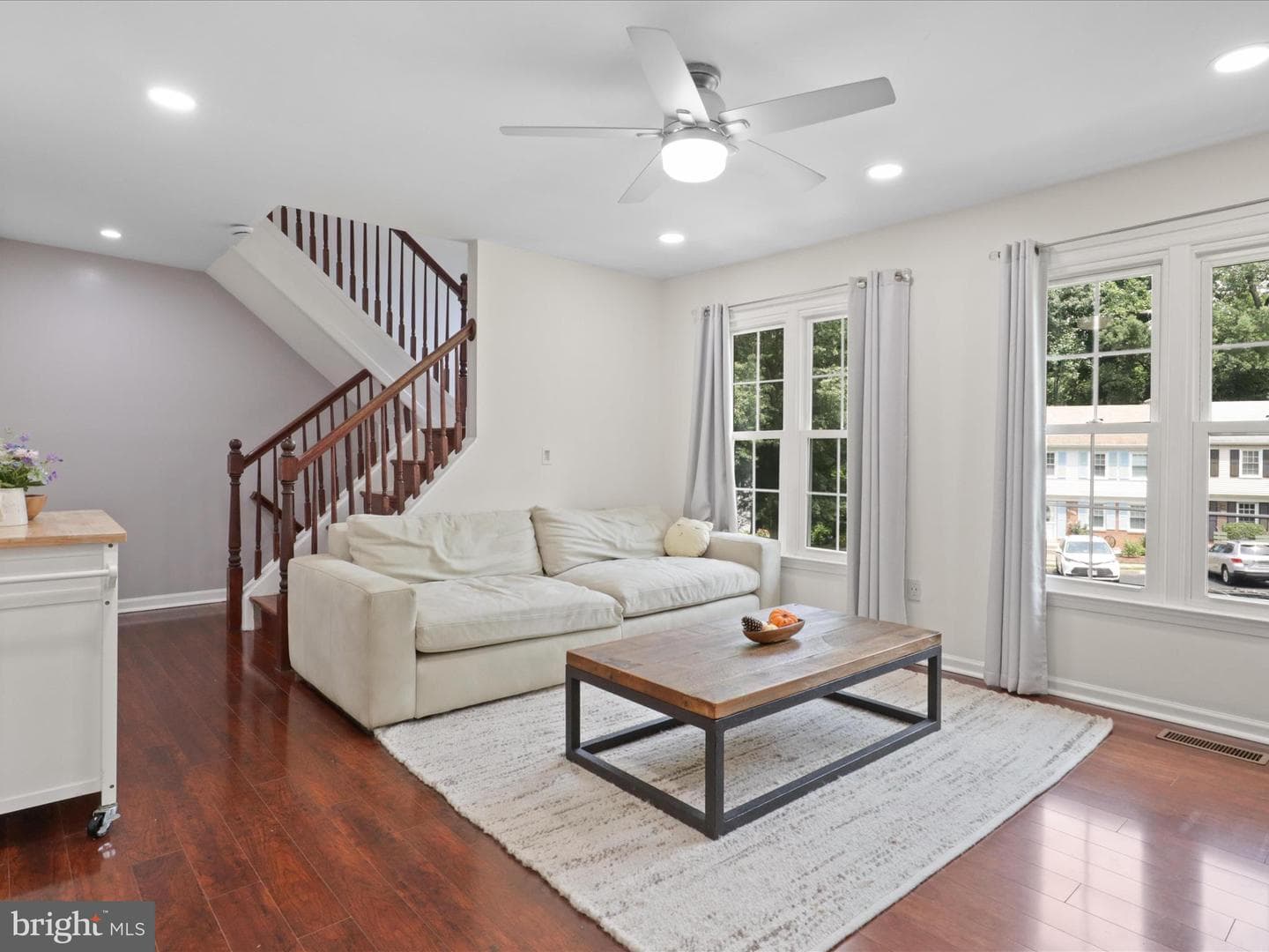 8379 Uxbridge Court photo 4