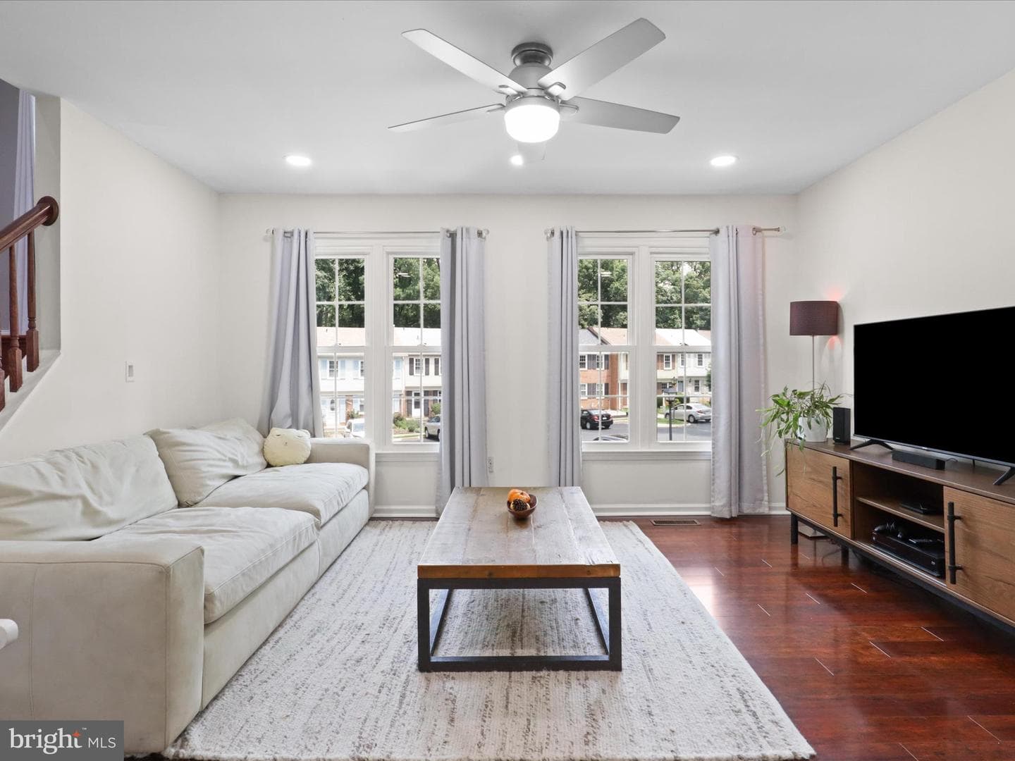8379 Uxbridge Court photo 5