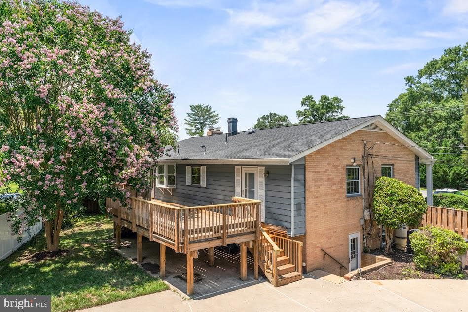 1121 Collingwood Road photo 56