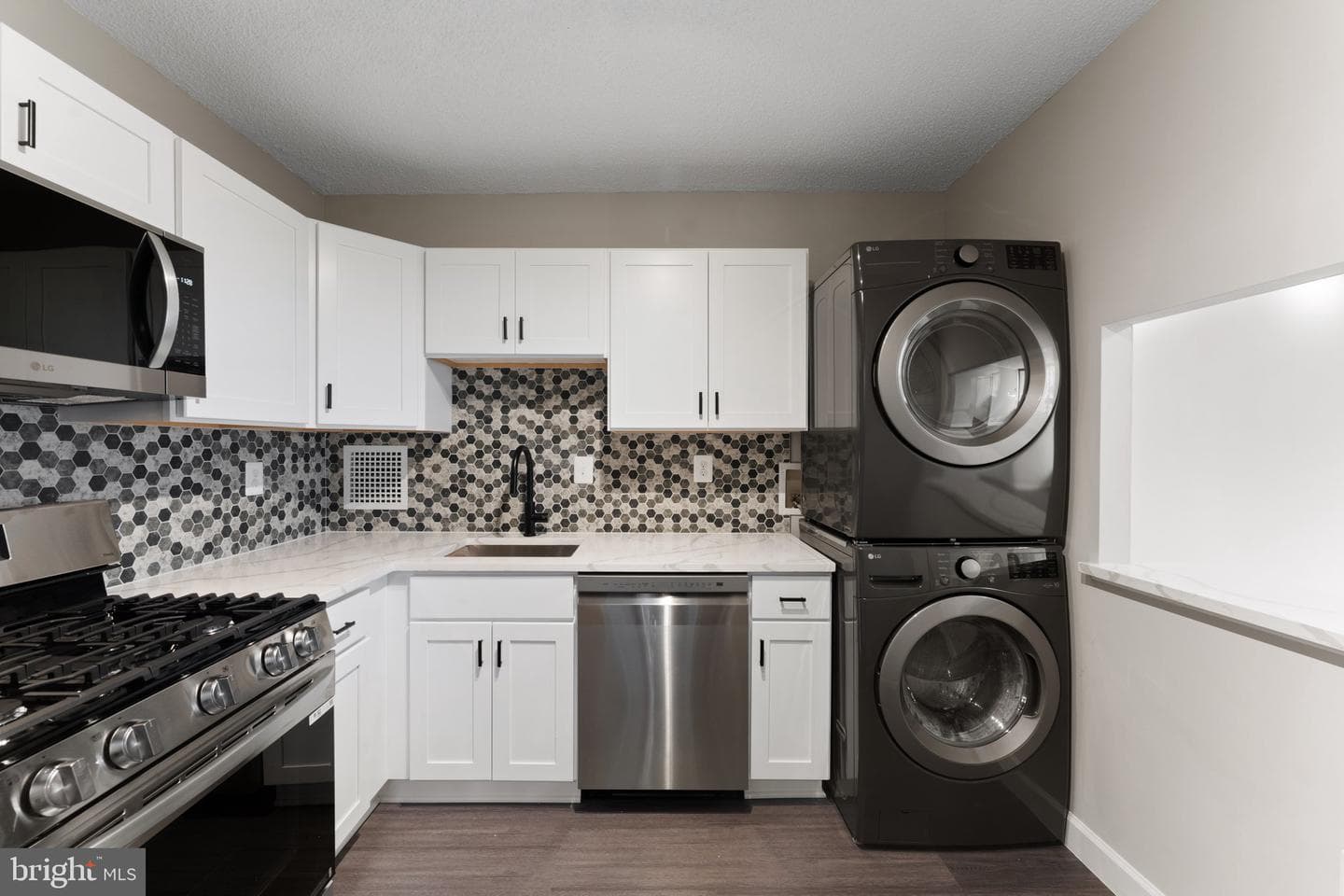 3701 S George Mason Drive #918n photo 23