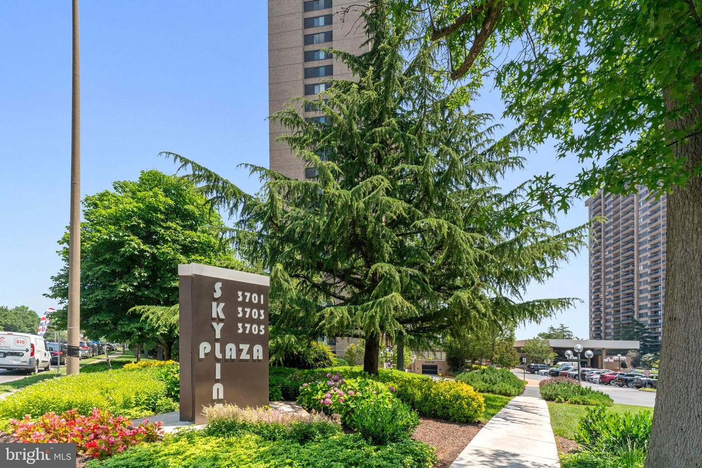 3701 S George Mason Drive #918n photo 5