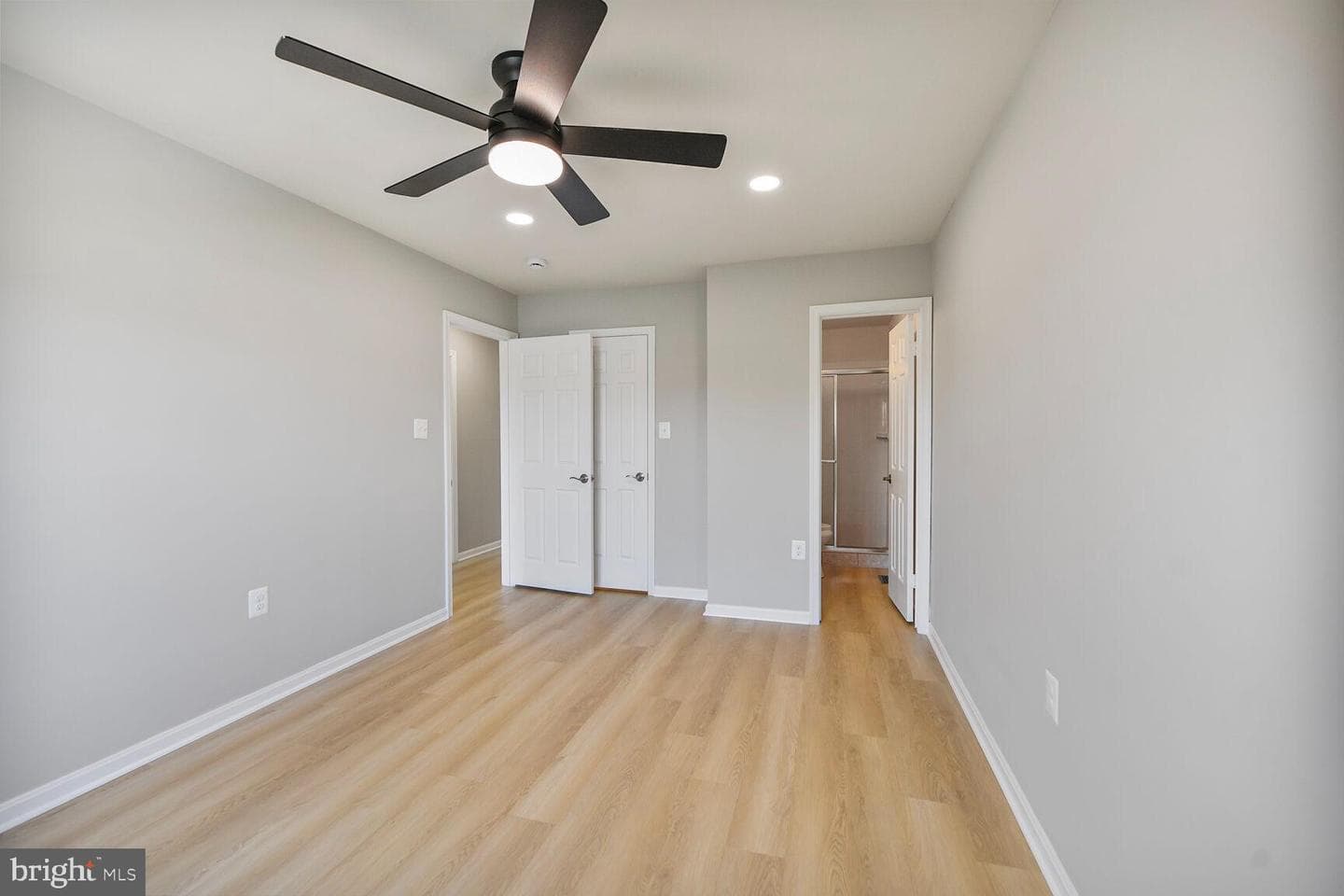 982 Branch Drive photo 11