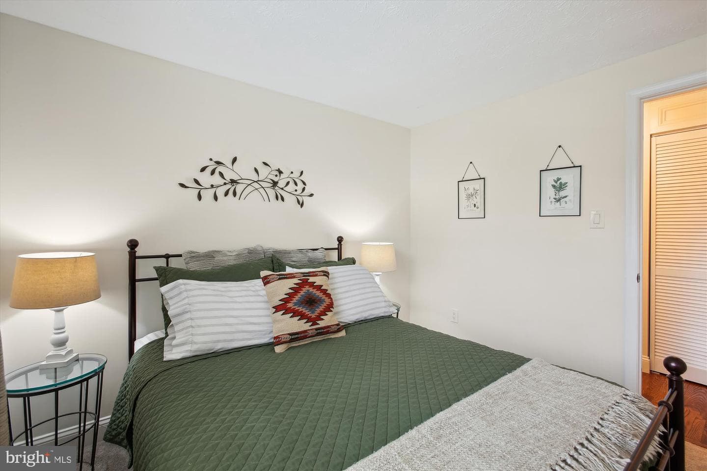4328 Rolling Stone Way photo 26