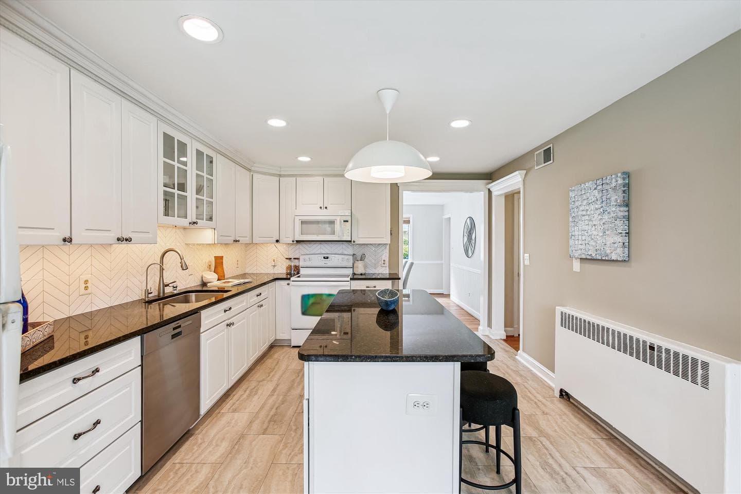 7823 Marthas Lane photo 15