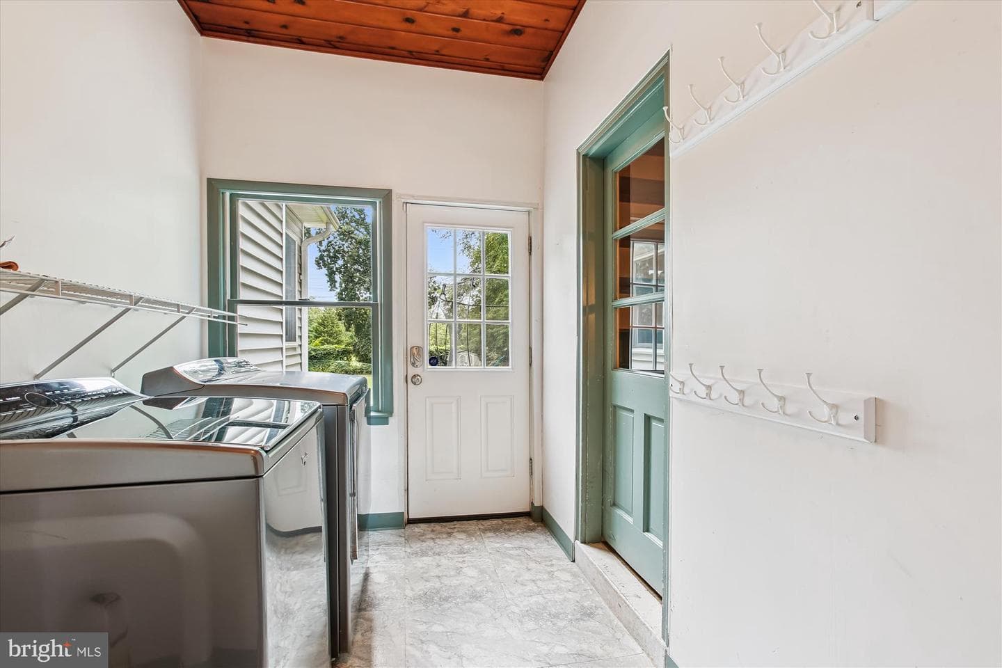7823 Marthas Lane photo 27