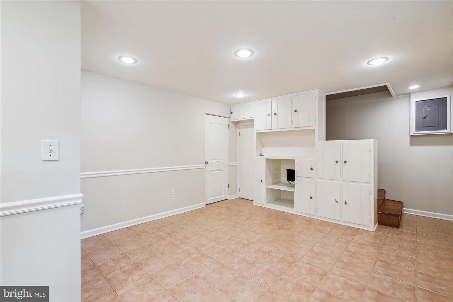 7823 Marthas Lane photo 36
