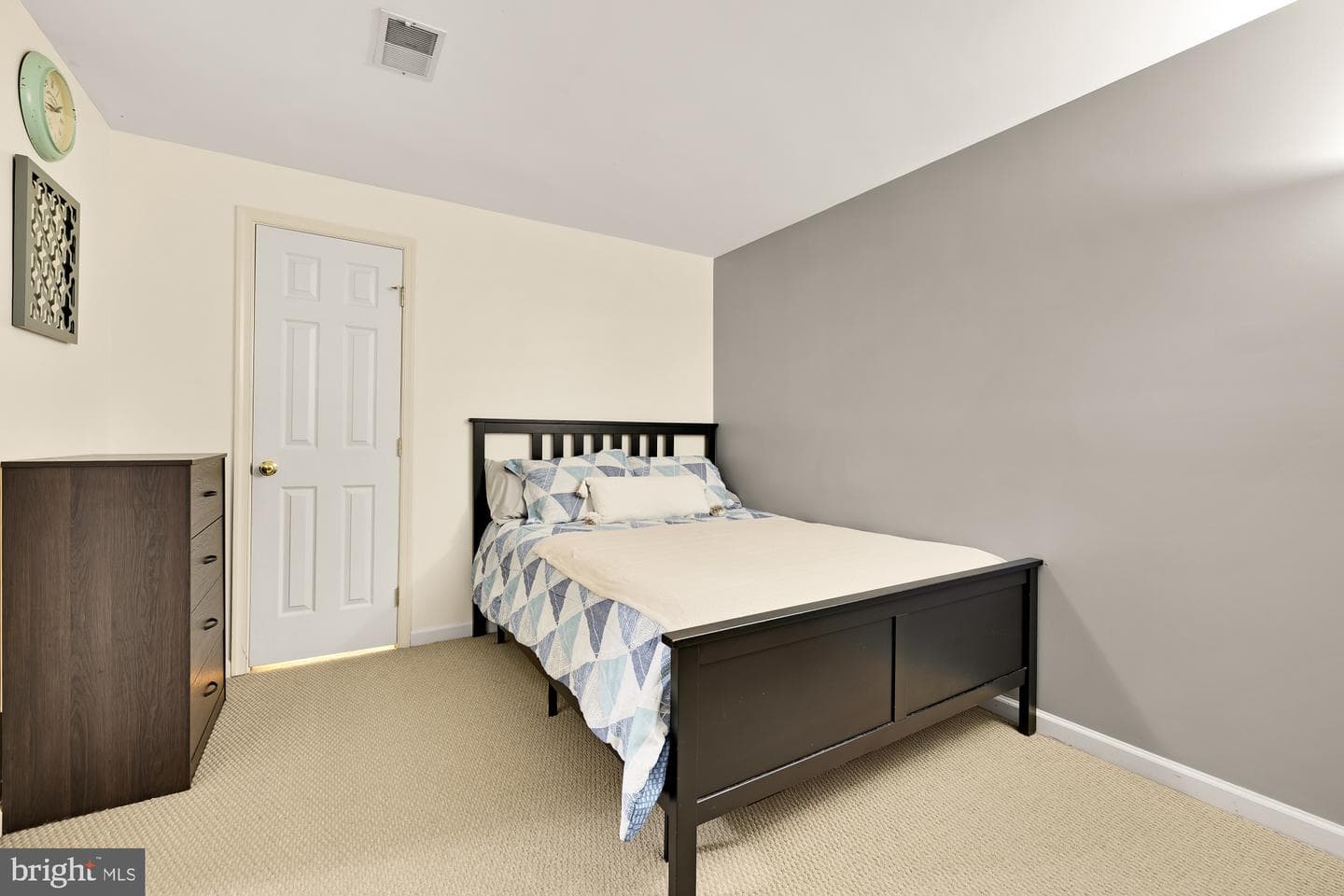 6337 Burgundy Leaf Lane photo 36