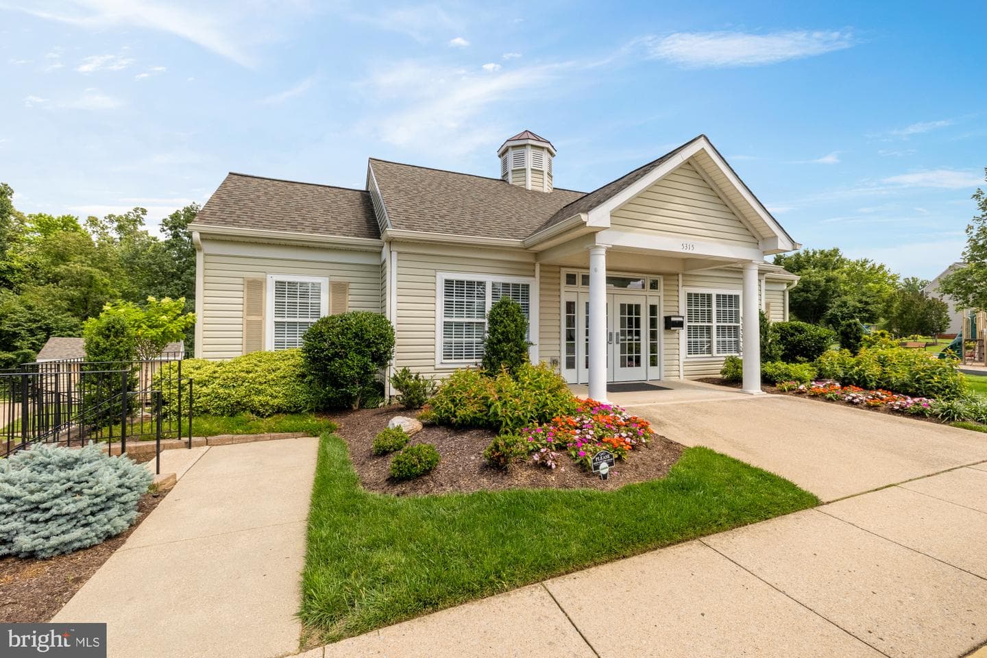 6337 Burgundy Leaf Lane photo 46