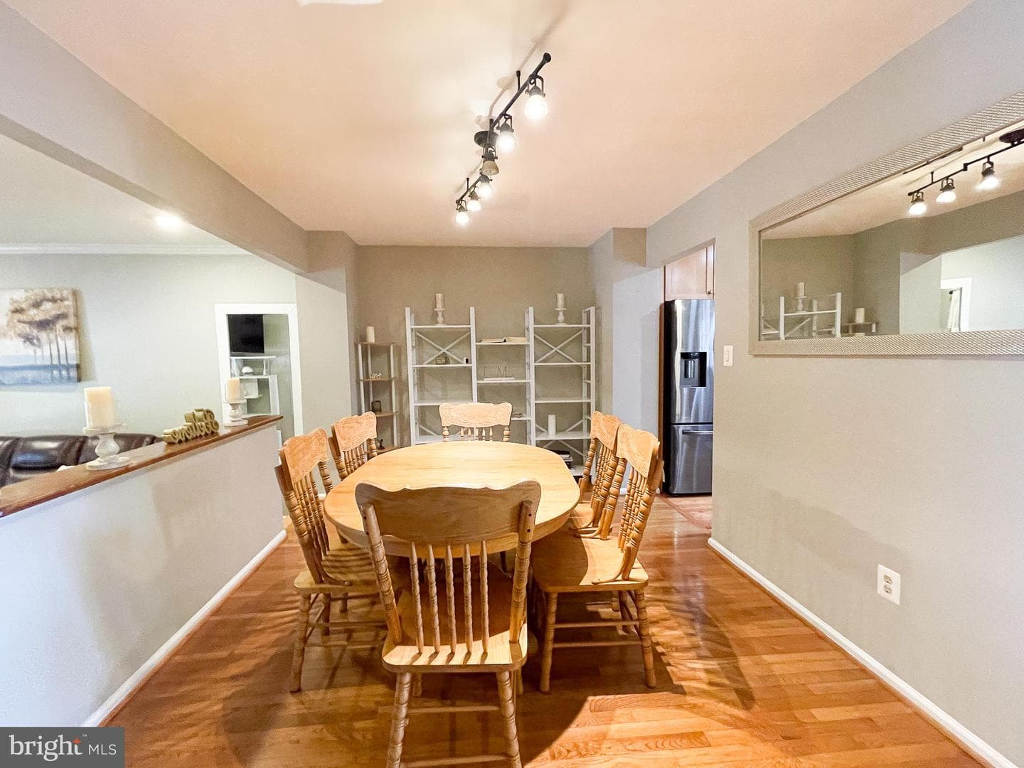 8259 Cedar Landing Court photo 10