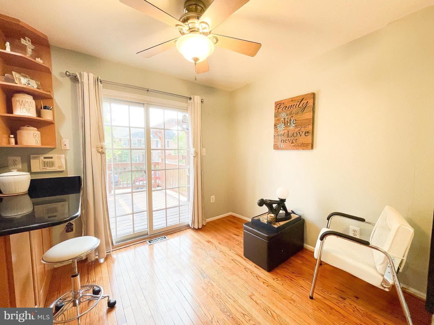 8259 Cedar Landing Court photo 15
