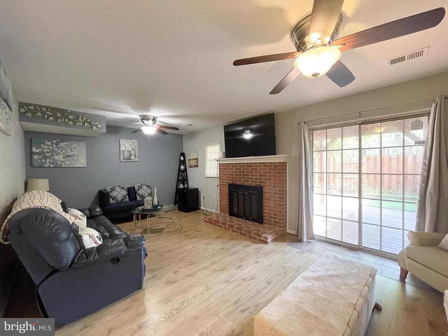 8259 Cedar Landing Court photo 22