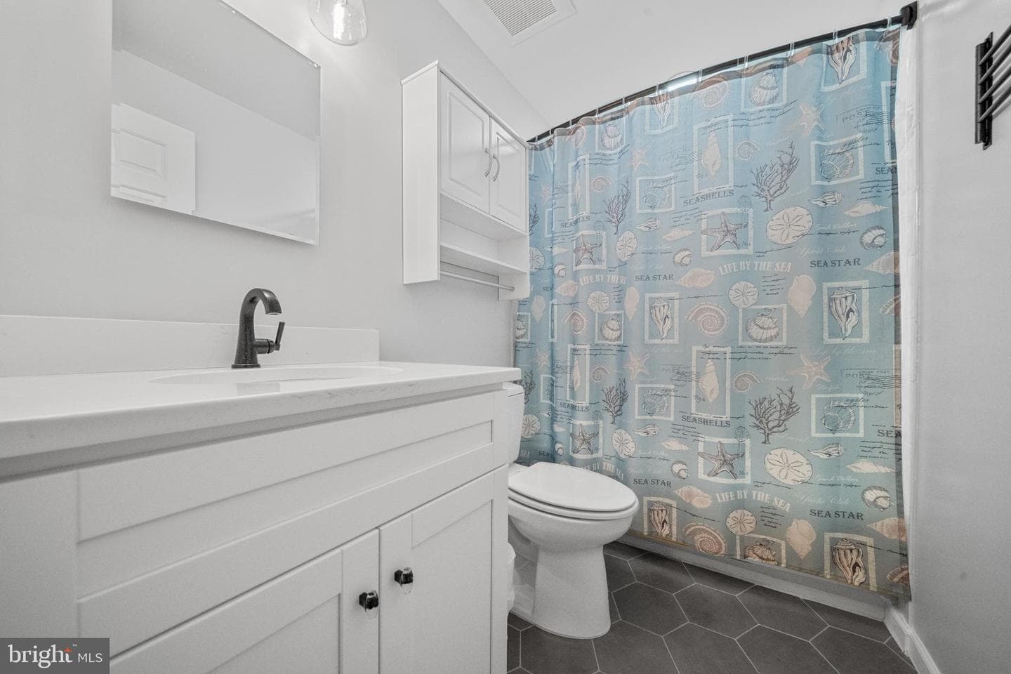 5962 Powells Landing Road photo 29