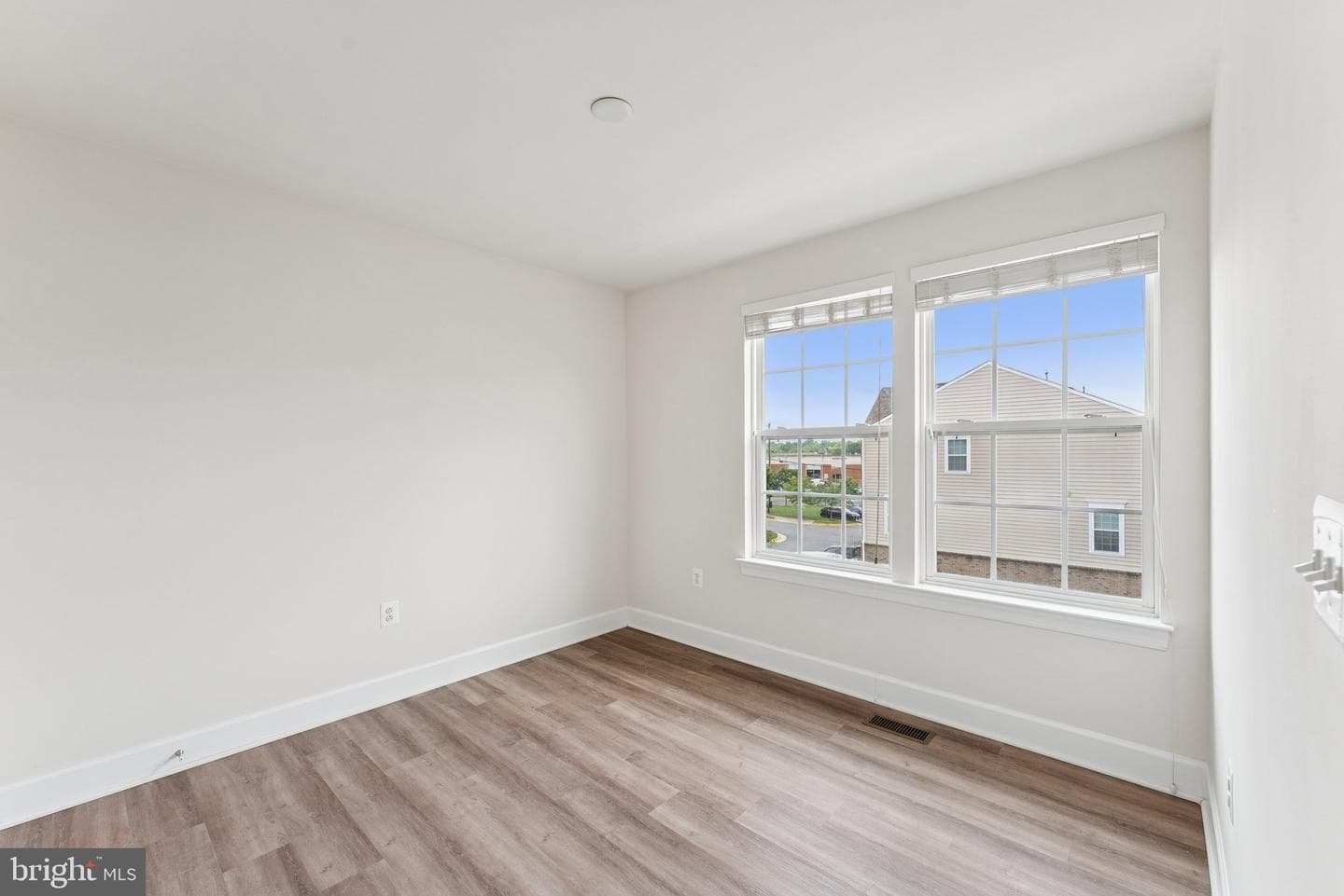 6236 Summit Point Court photo 15